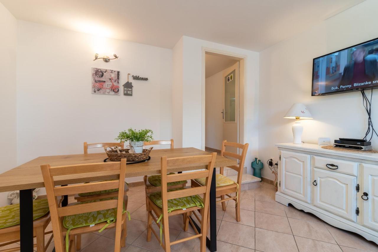 Apartment Hrabar Longo Trogir Kültér fotó