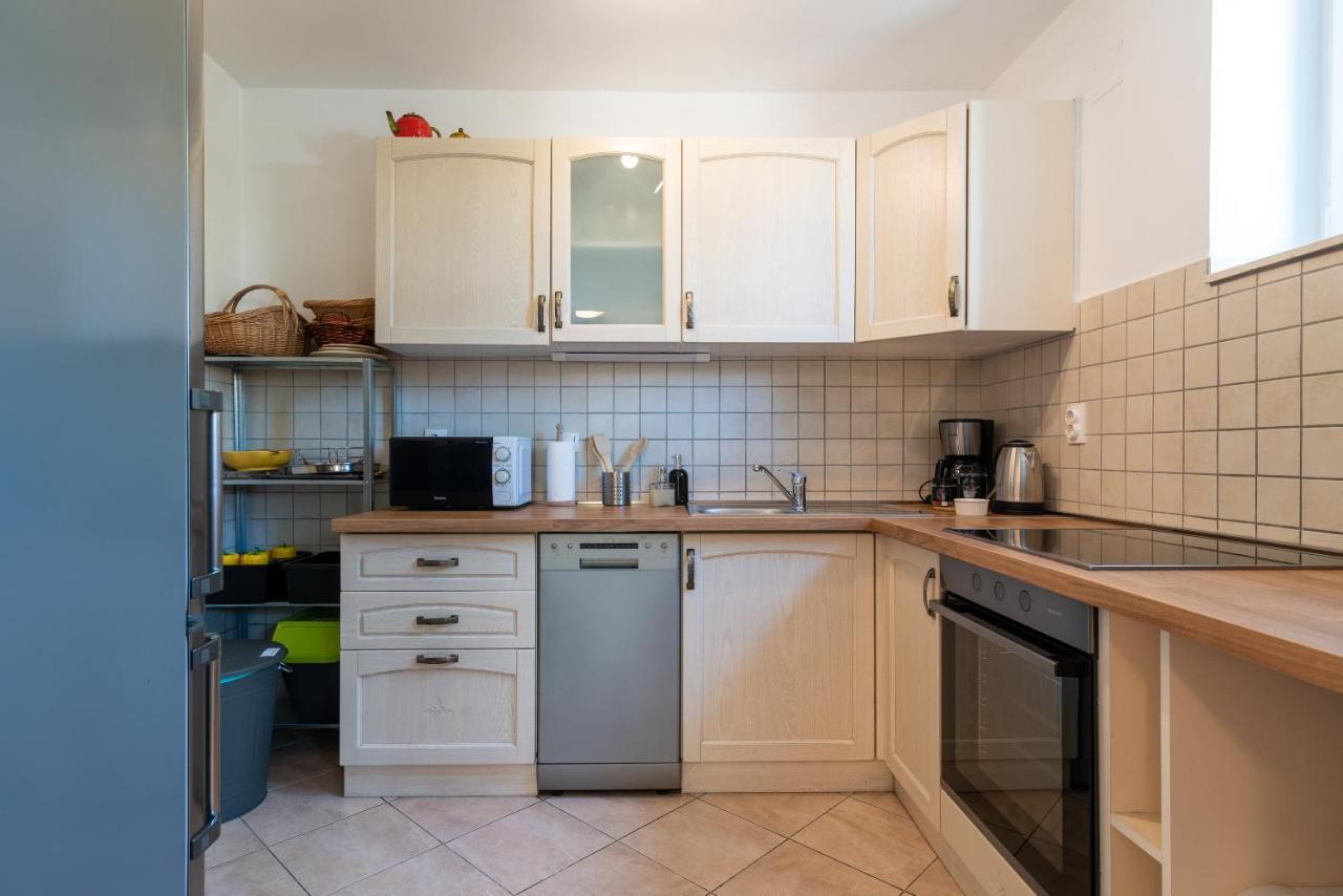 Apartment Hrabar Longo Trogir Kültér fotó