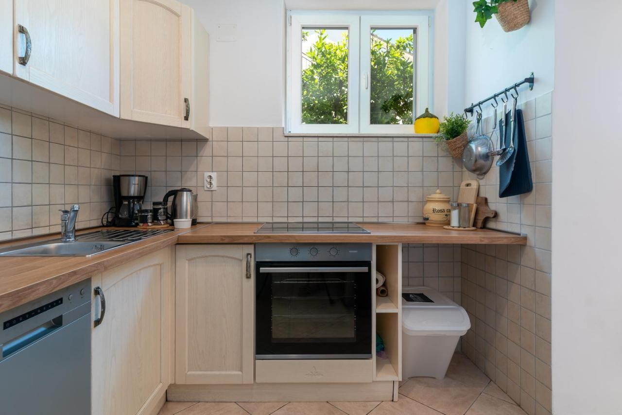 Apartment Hrabar Longo Trogir Kültér fotó
